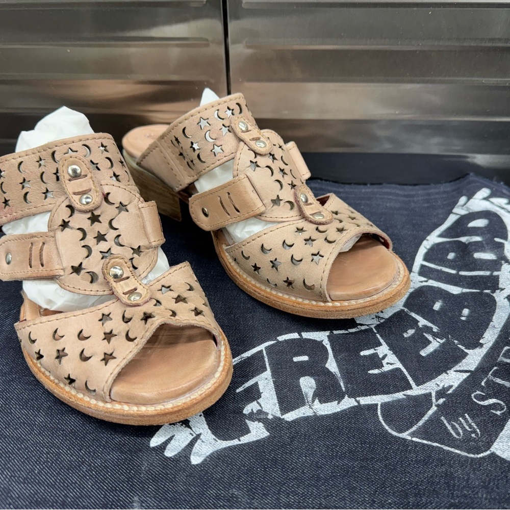 Freebird Moonstar Sandals Size 8 Blush